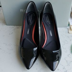 New Size 8 Women's Rockport Patent Leather Pump